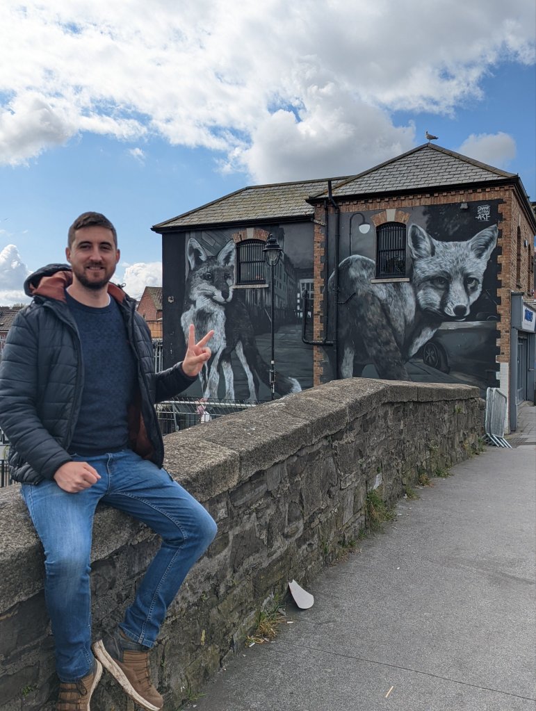 Selfie with fox mural